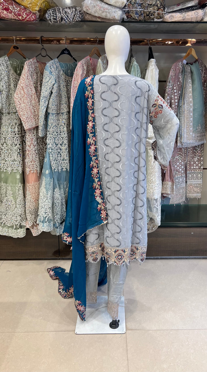 RAMSHA DESIGNER THREAD WORK CHIFFON SUITS - SHA01