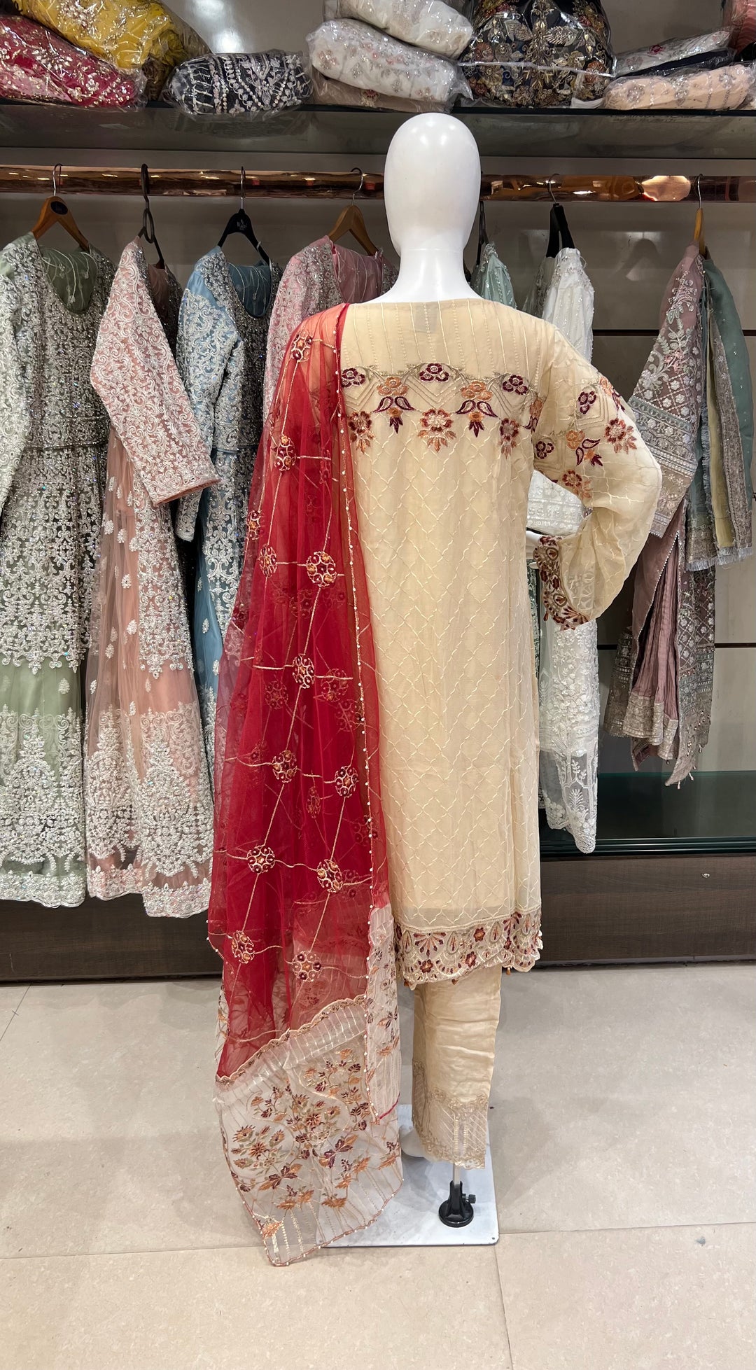 RAMSHA DESIGNER THREAD WORK CHIFFON SUITS - SHA01