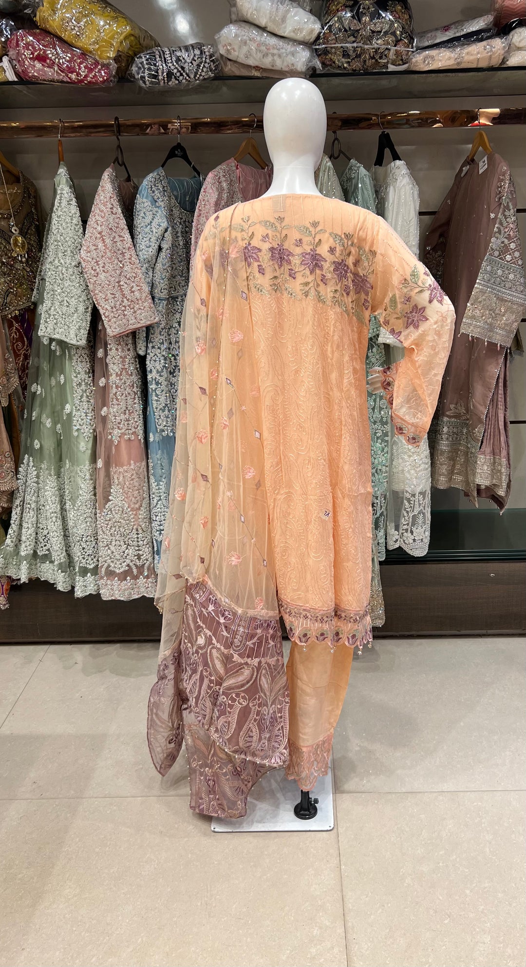 RAMSHA DESIGNER THREAD WORK CHIFFON SUITS - SHA01