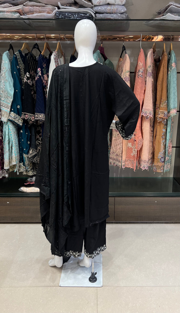 FATIMA ROYAL EMBROIDERED DESIGNER SUIT - IKAW04