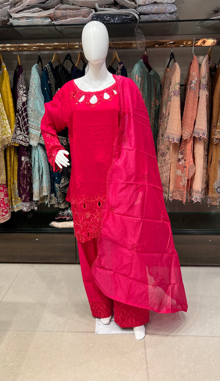 LAYLA ROYAL THREAD WORK DESIGNER SUIT - IKRW02