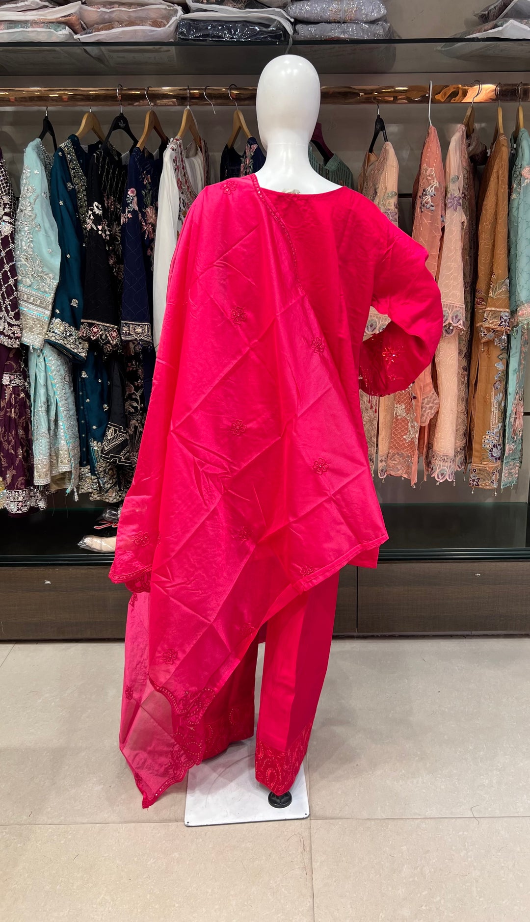 LAYLA ROYAL THREAD WORK DESIGNER SUIT - IKRW02