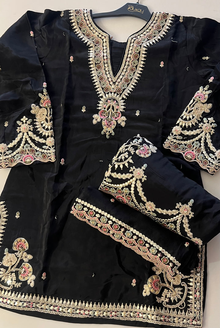 EMBRIDORY WORK DESIGNER SUIT - BTZA09/01