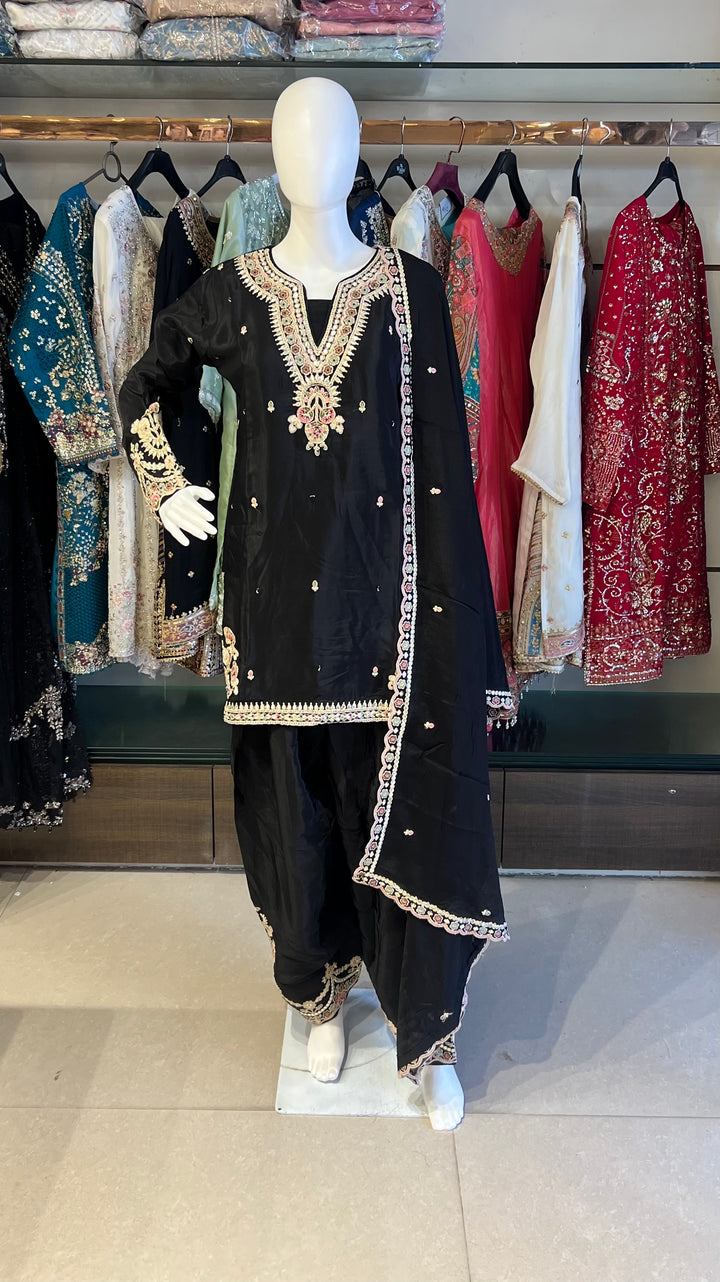 EMBRIDORY WORK DESIGNER SUIT - BTZA09/01