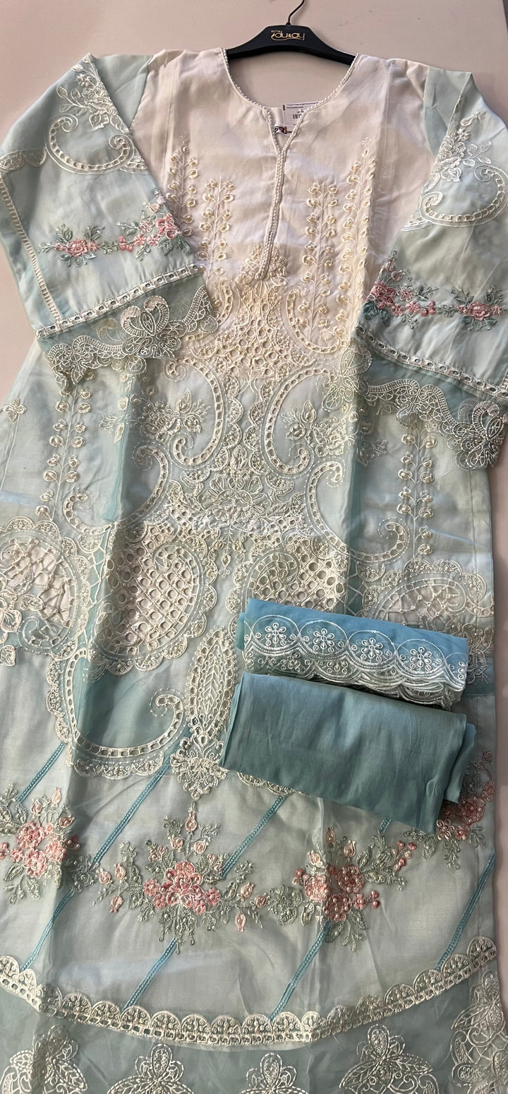 SASHA DESIGNER EMBROIDERY SUITS - BRT66