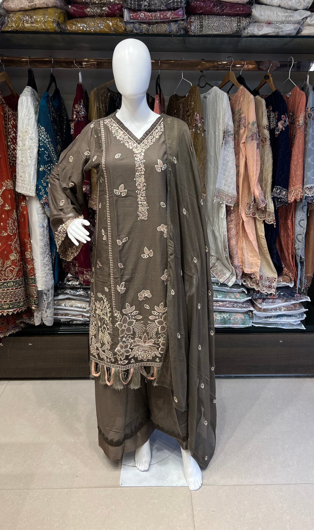 EMBROIDERY COTTON DESIGNER SUIT - BRT77