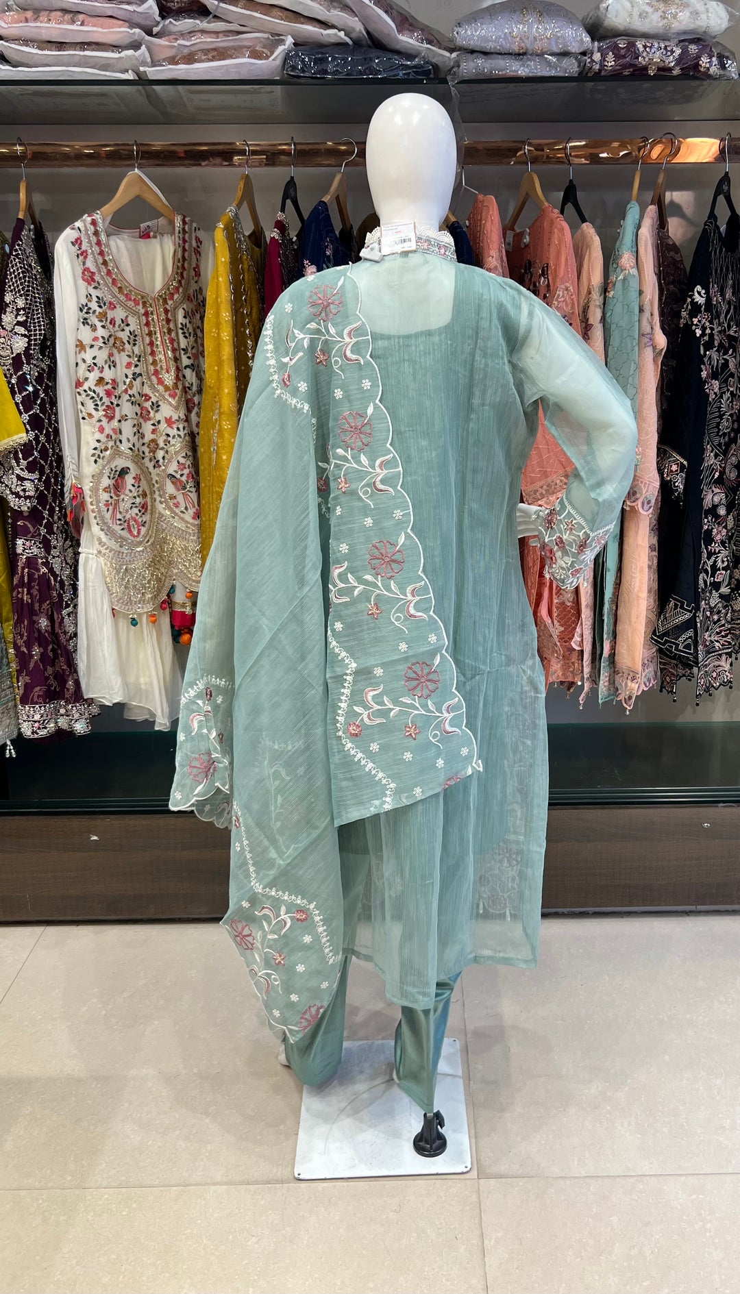 FLORAL EMBROIDERY PAKISTANI DESIGNER SUIT - IKRW19