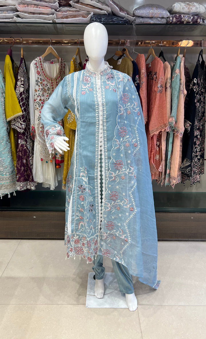 FLORAL EMBROIDERY PAKISTANI DESIGNER SUIT - IKRW19