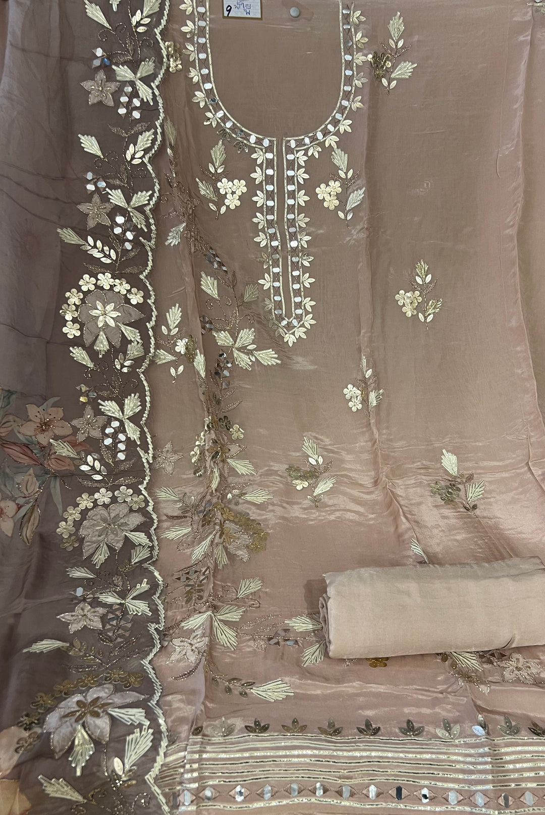 DESIGNER UNSTITCHED DRESS MATERIAL-MAMT06