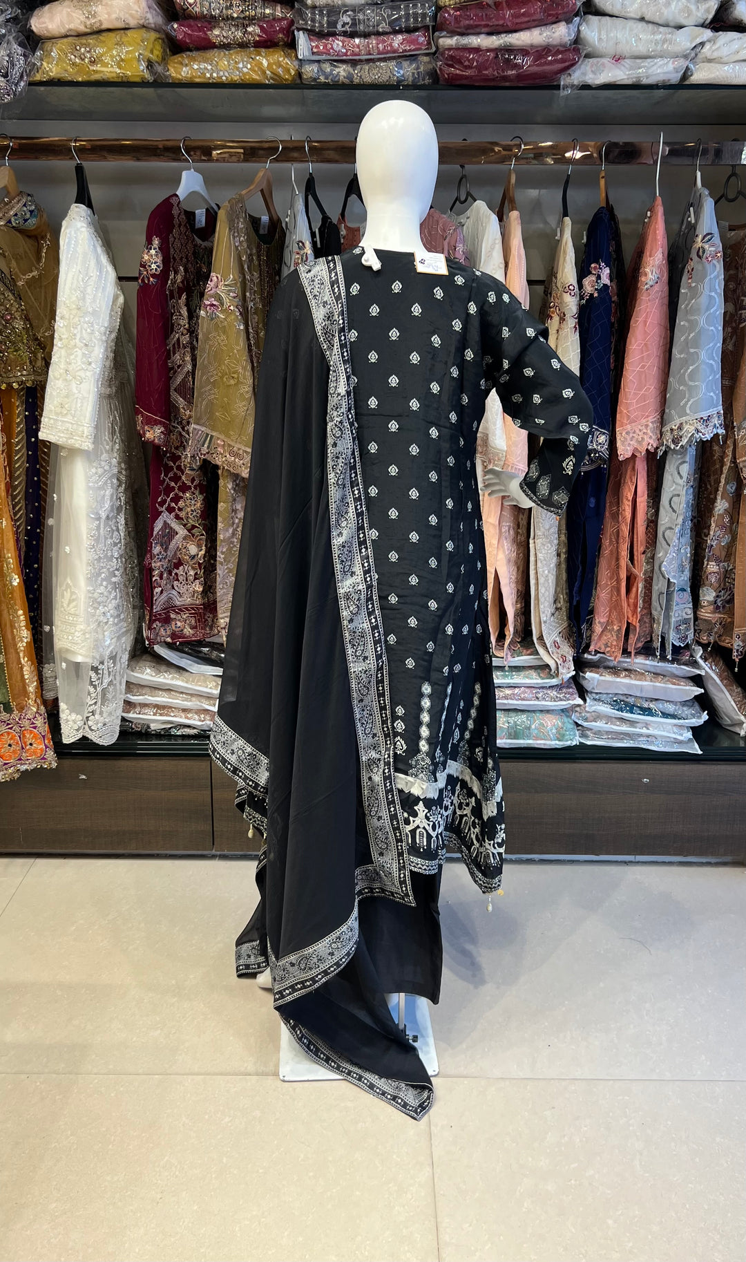 LAYL DESIGNER CREPE DRESS - BRT80