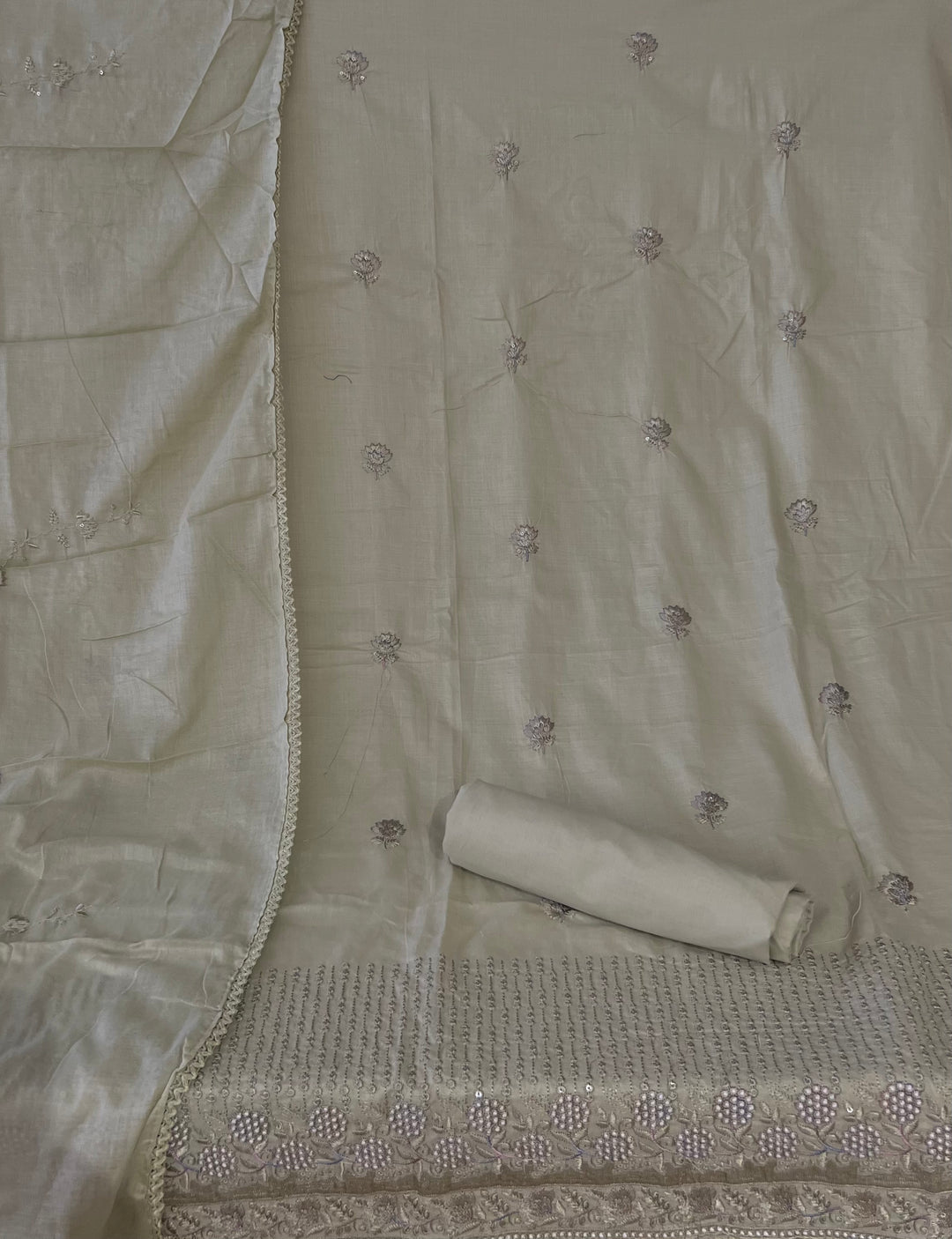 DESIGNER UNSTITCHED DRESS MATERIAL - INNA02