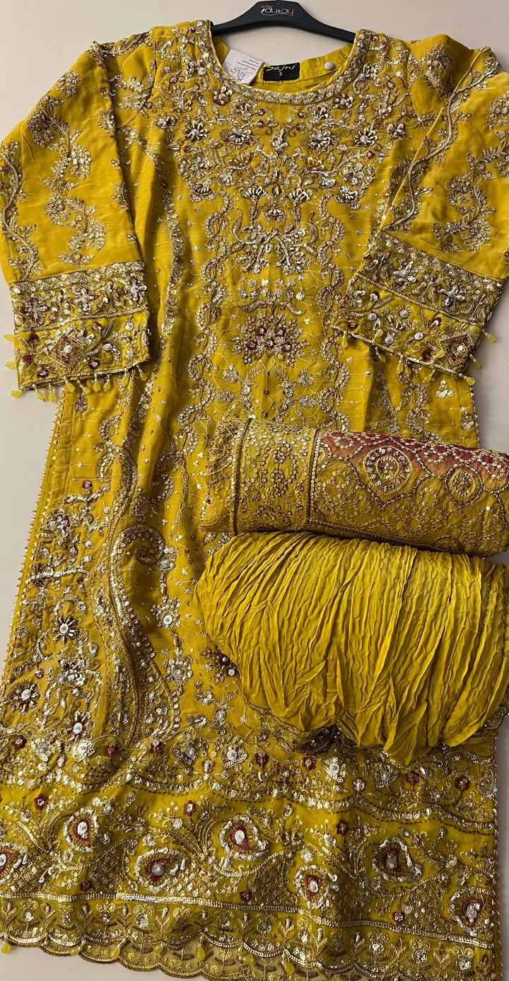 PAKISTANI HANDWORK DESIGNER SUIT - TMF01