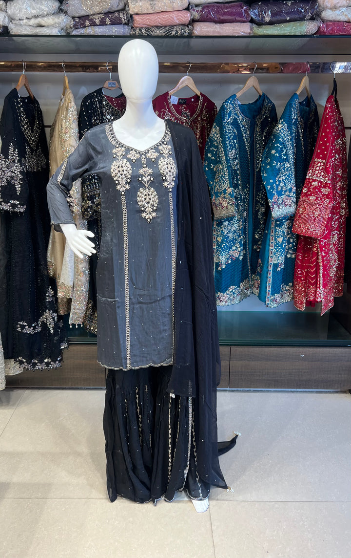 ZARI WORK DESIGNER SUIT - MDFA10