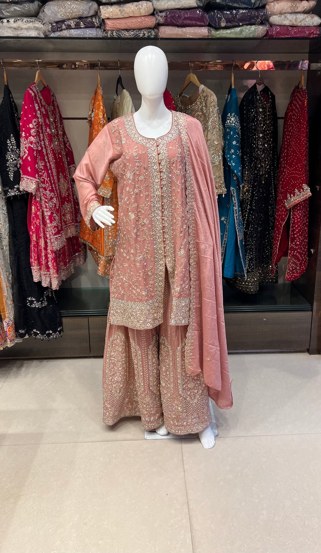 HAND WORK DESIGNER SUIT - MZS02