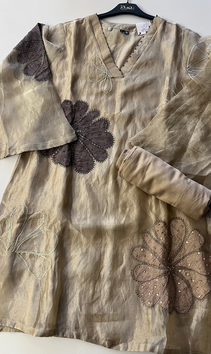 MAHEK DESIGNER SUIT - RB05