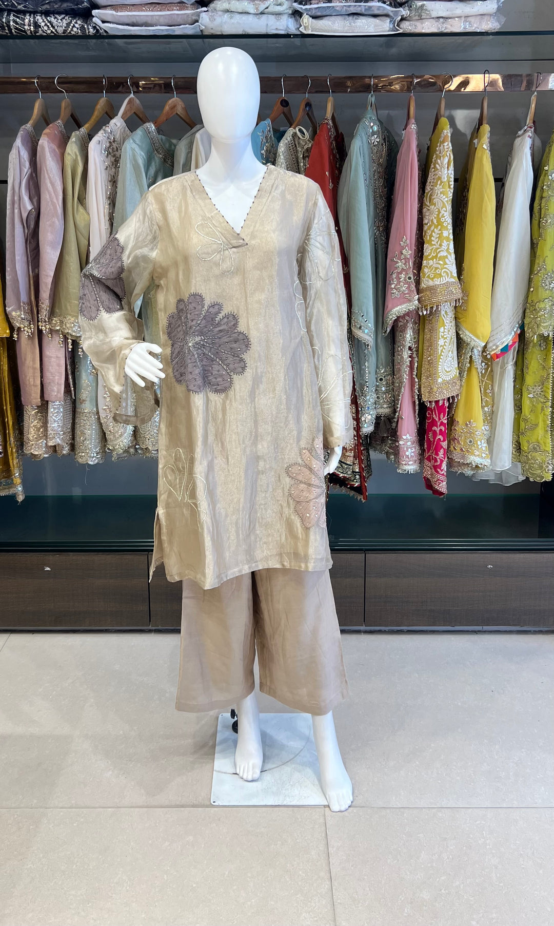 MAHEK DESIGNER SUIT - RB05