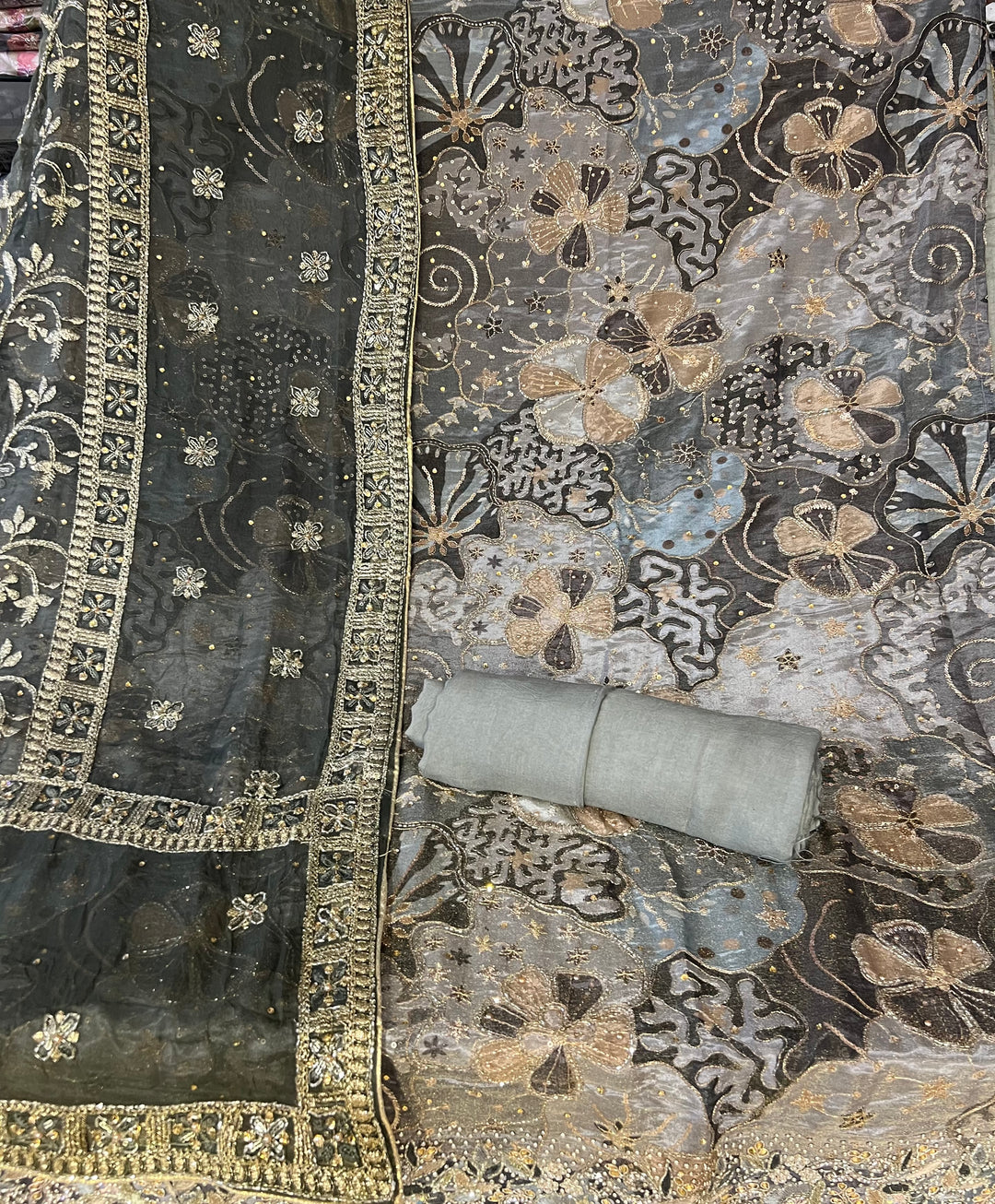 DESIGNER UNSTITCHED DRESS MATERIAL-MAMT01