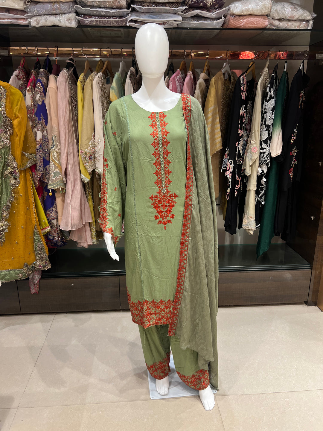 MAHEK DESIGNER SUIT - IKES05