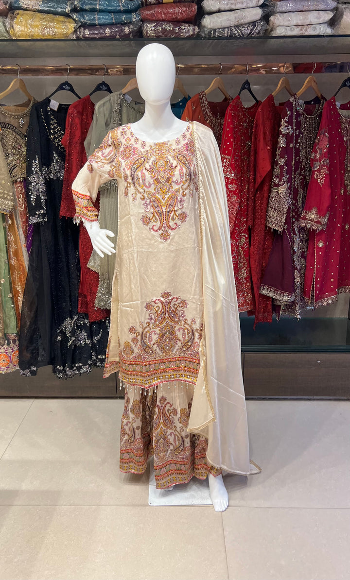 KUSHI DESIGNER SUIT  - MDFY16
