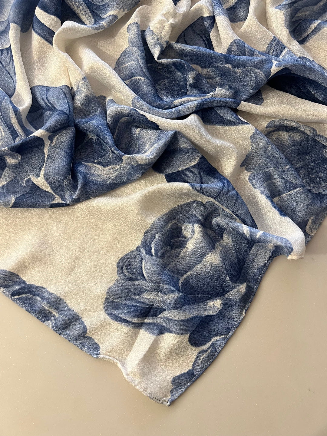 FALAK JUTT PRINTED HIJABS (1.75M*0.5) - BTZ01