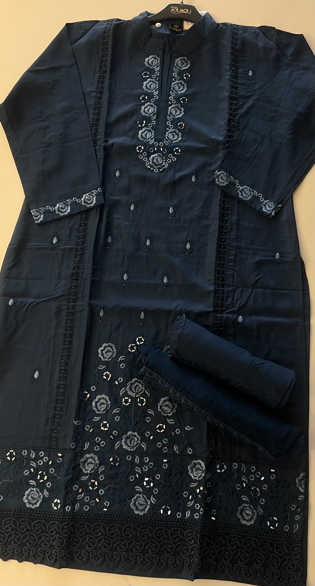 WORK DESIGNER EMBROIDERED SUIT - IKFB04