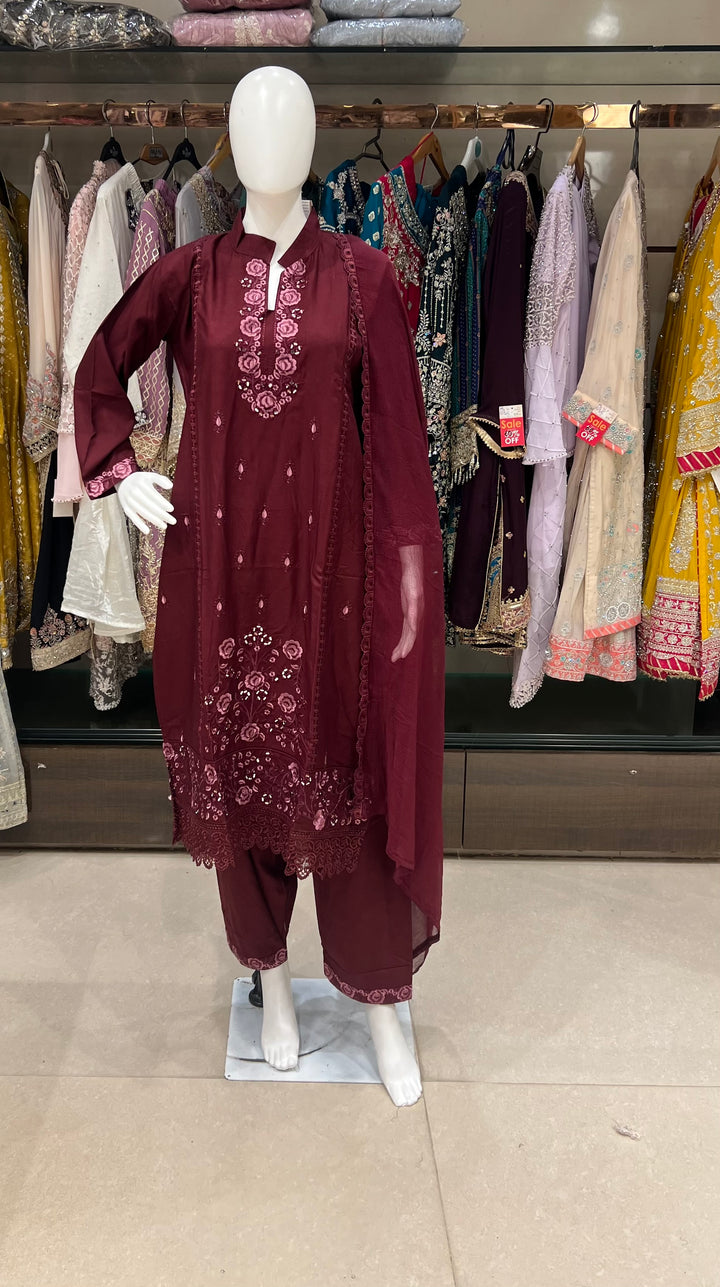 WORK DESIGNER EMBROIDERED SUIT - IKFB04