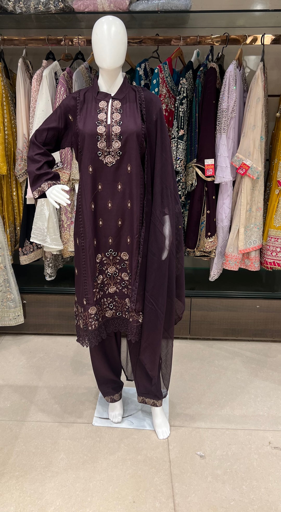 WORK DESIGNER EMBROIDERED SUIT - IKFB04