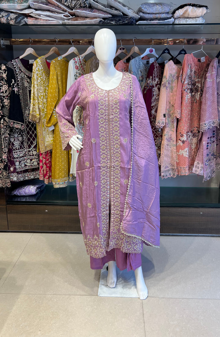 AAFREENA ROYAL SUIT SET LIMITED EDITION - NMK01