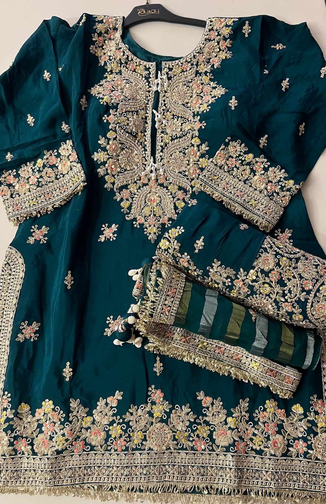 KASHMIRI HAND WORK DESIGNER SUIT - BTA039/1