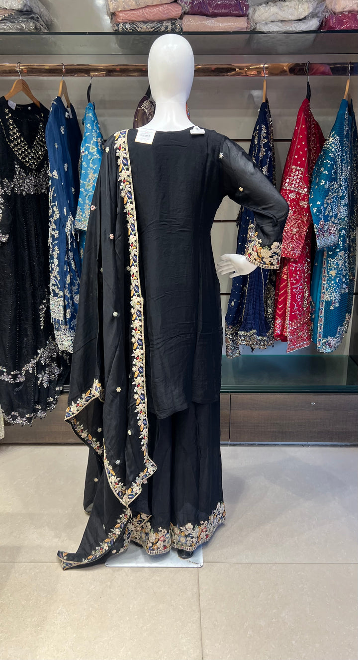 KASHMIRI HAND WORK DESIGNER SUIT - BTA093