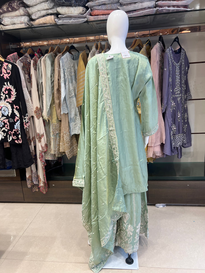 QAMAR ELITE FESTIVE DESIGNER ETHNIC SUIT -IKNE04