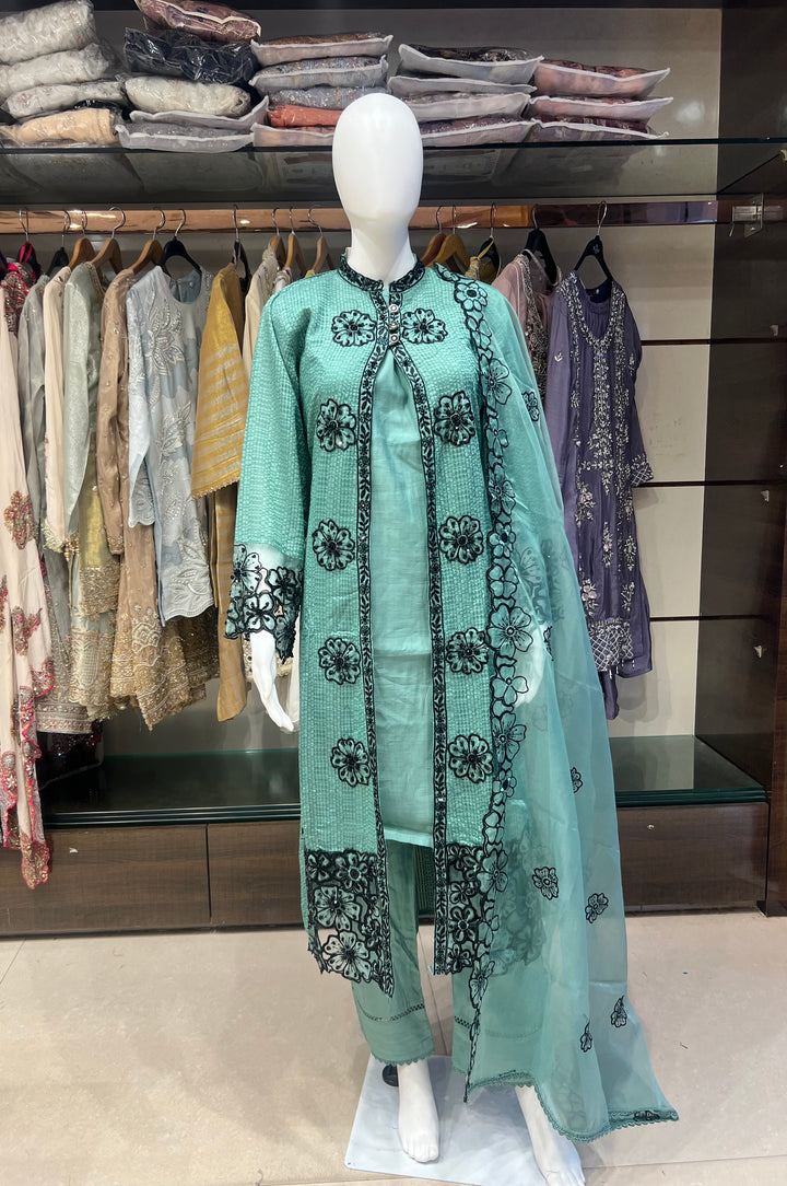 QAMAR ELITE FESTIVE  ETHNICDESIGNER SUIT -IKNE02