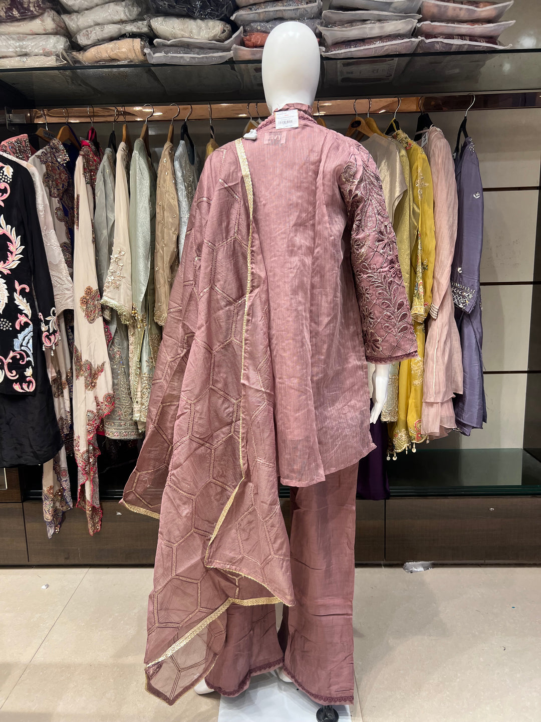 QAMAR ELITE FESTIVE  ETHNICDESIGNER SUIT -IKNE02