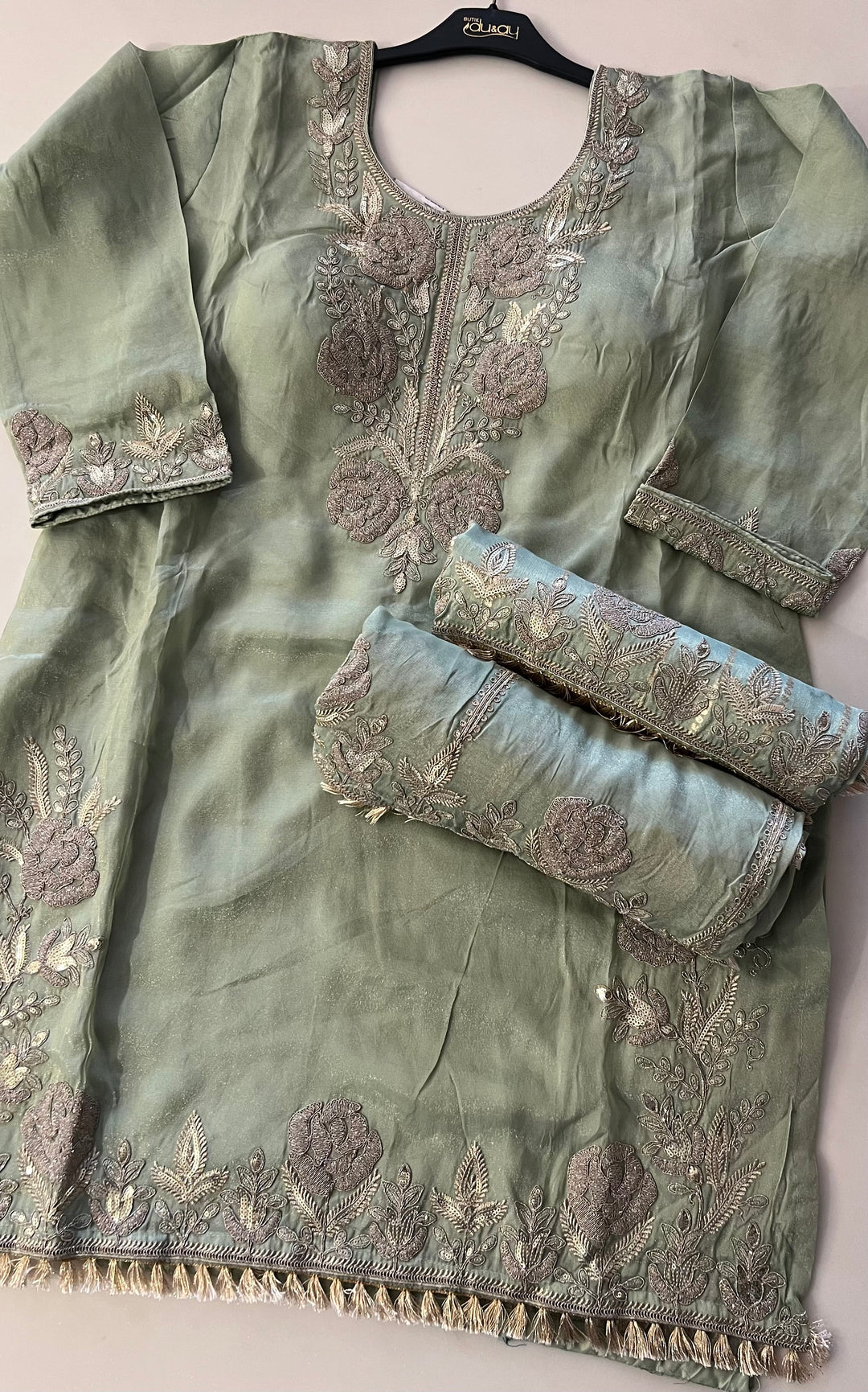 ZARI WORK DESIGNER SUIT - IKEJ38