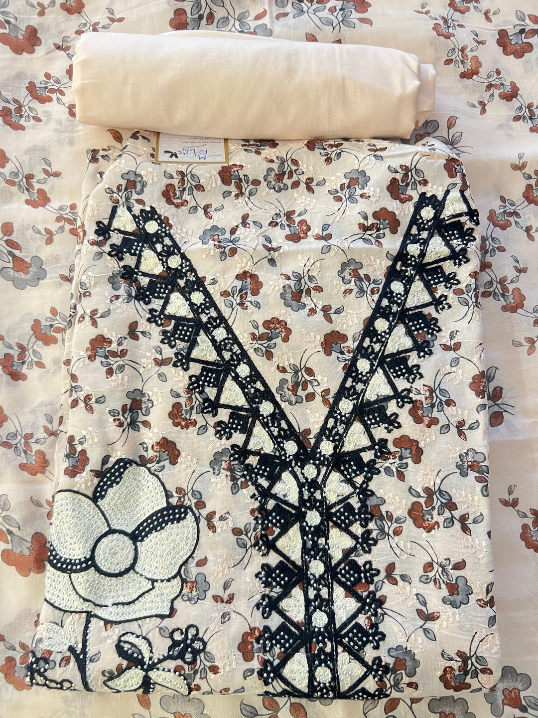 DESIGNER UNSTITCHED DRESS MATERIAL-MZE16