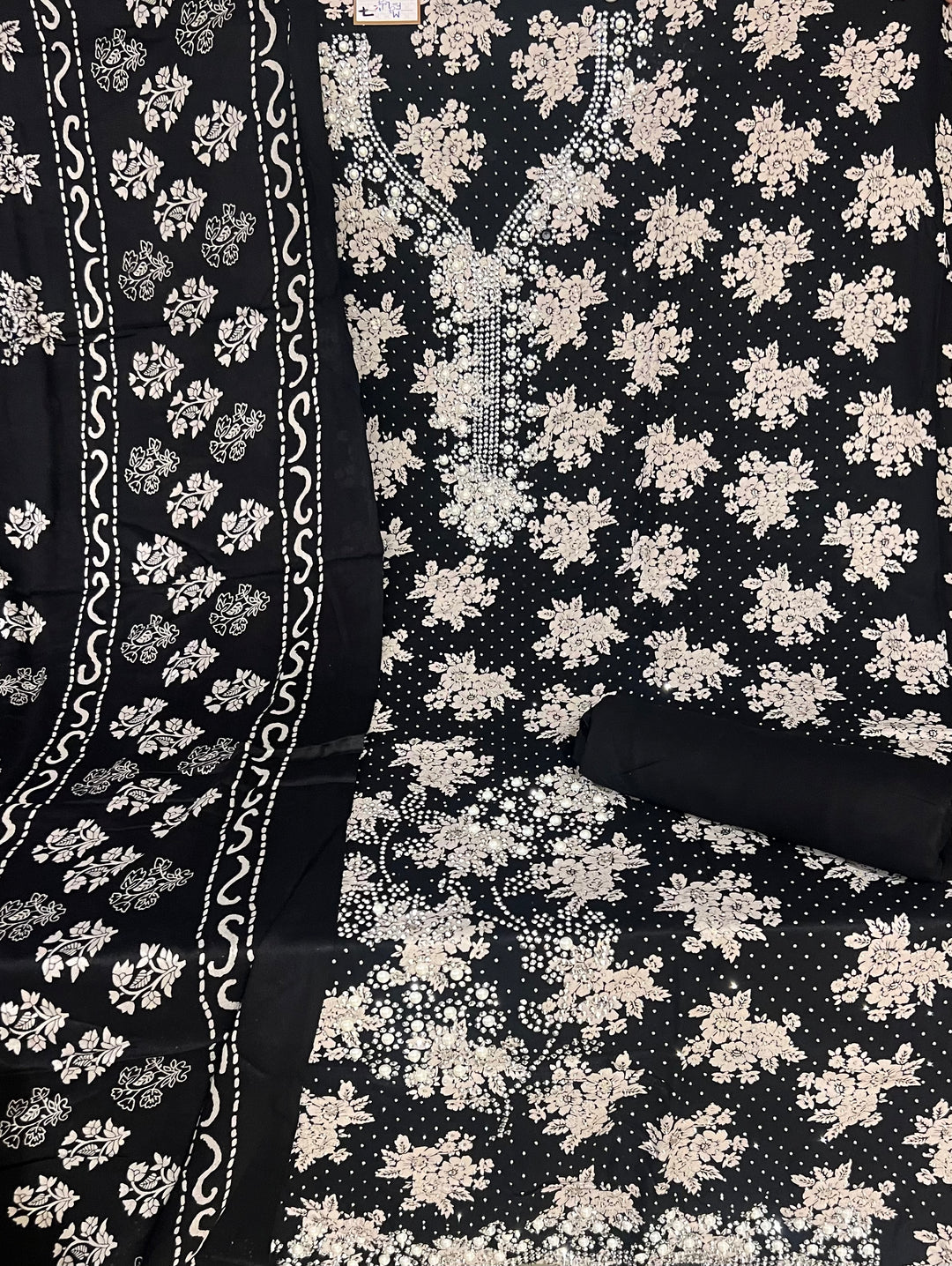 DESIGNER UNSTITCHED DRESS MATERIAL-MZE07