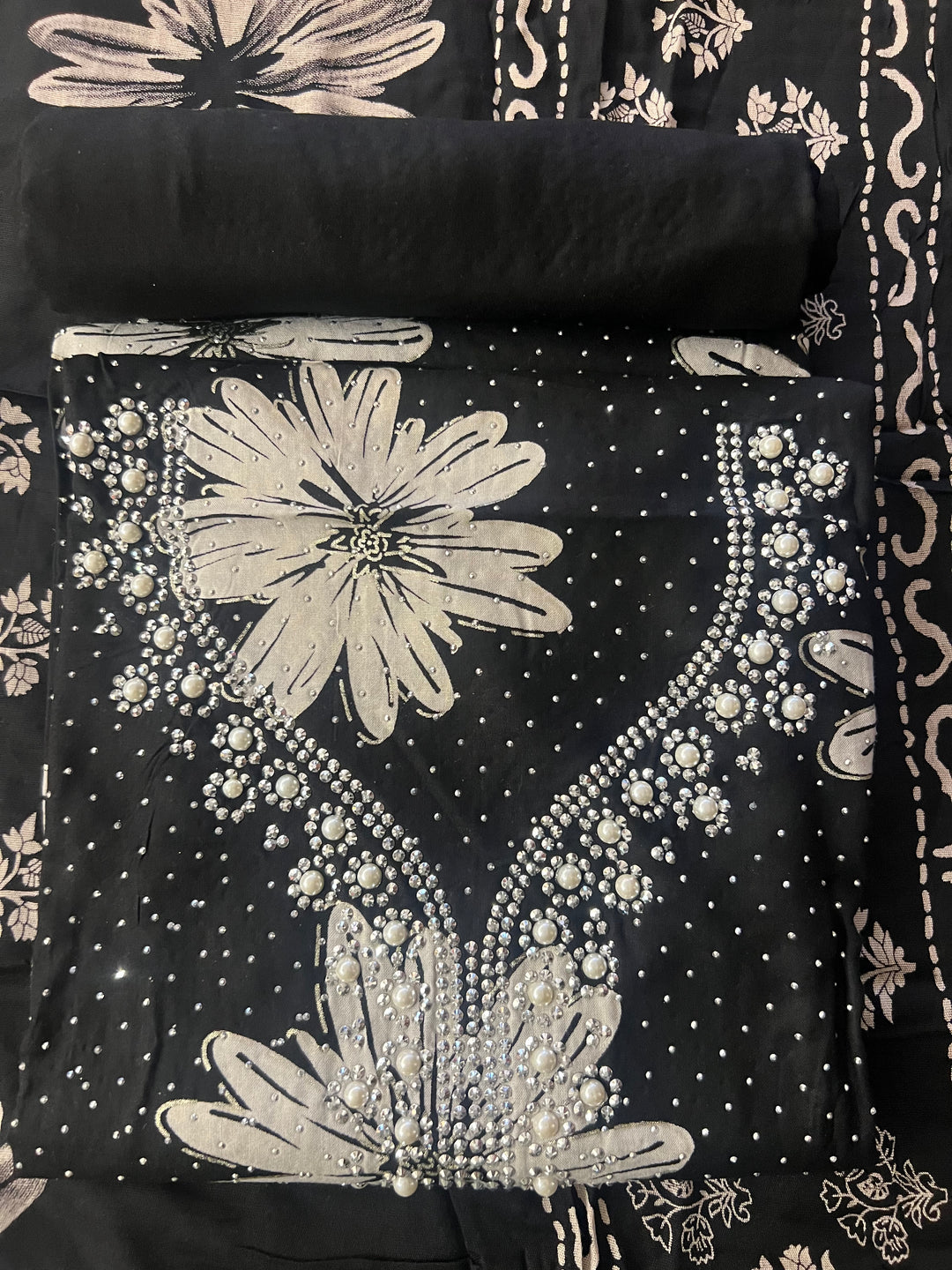 DESIGNER UNSTITCHED DRESS MATERIAL-MZE07