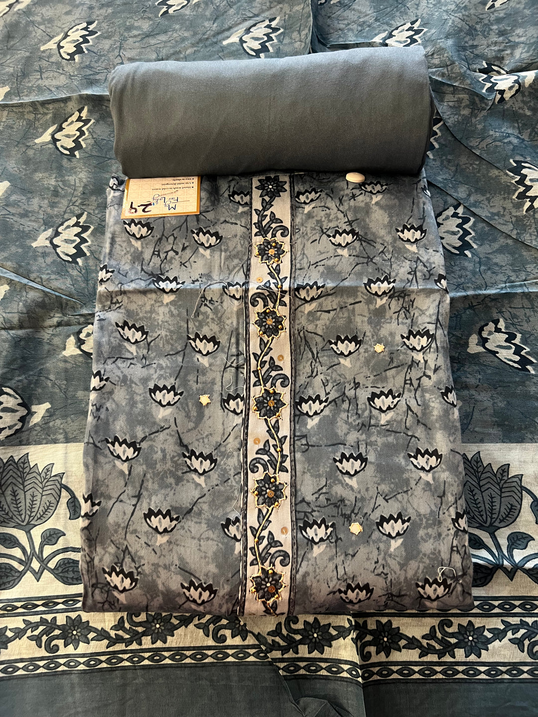 DESIGNER UNSTITCHED DRESS MATERIAL - BTMF29