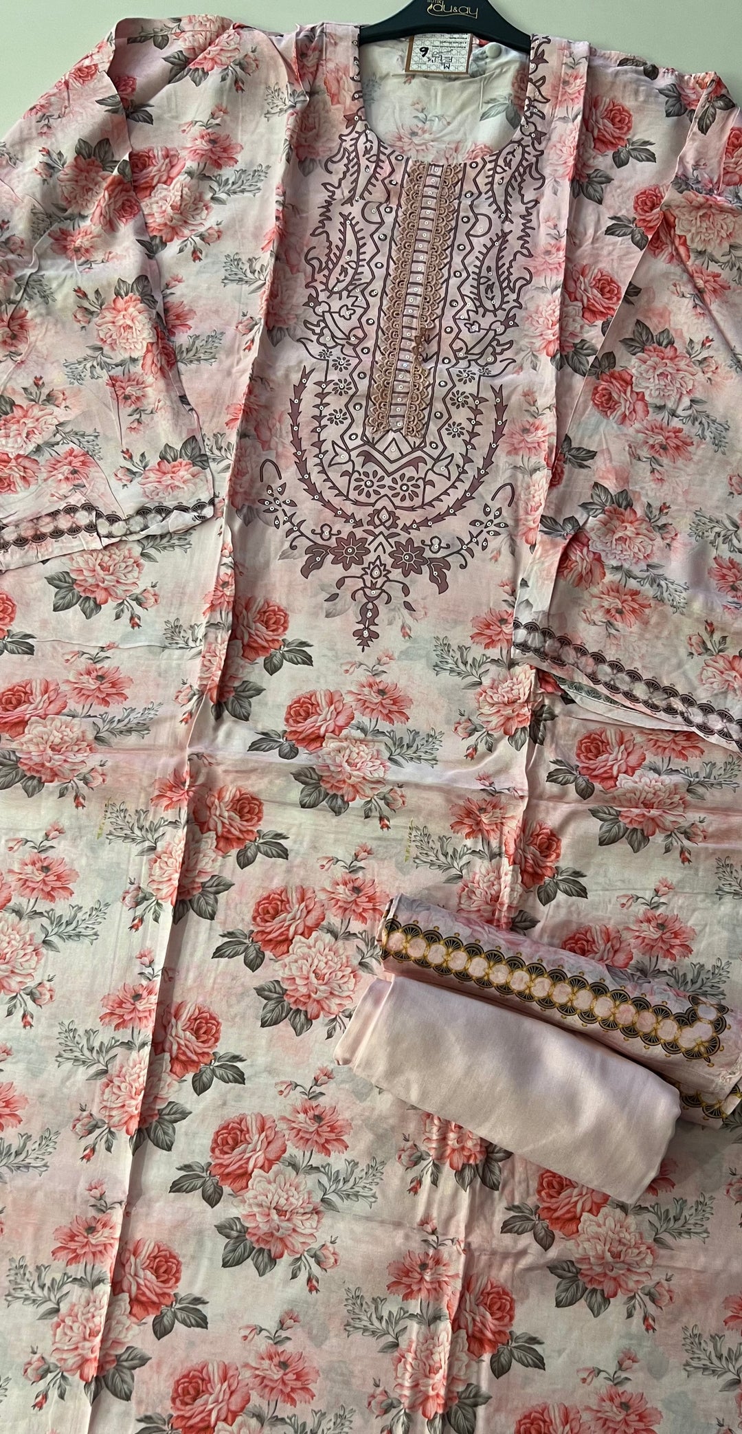 UNMSTITCHED  DESIGNER SUIT- IKBN06/22