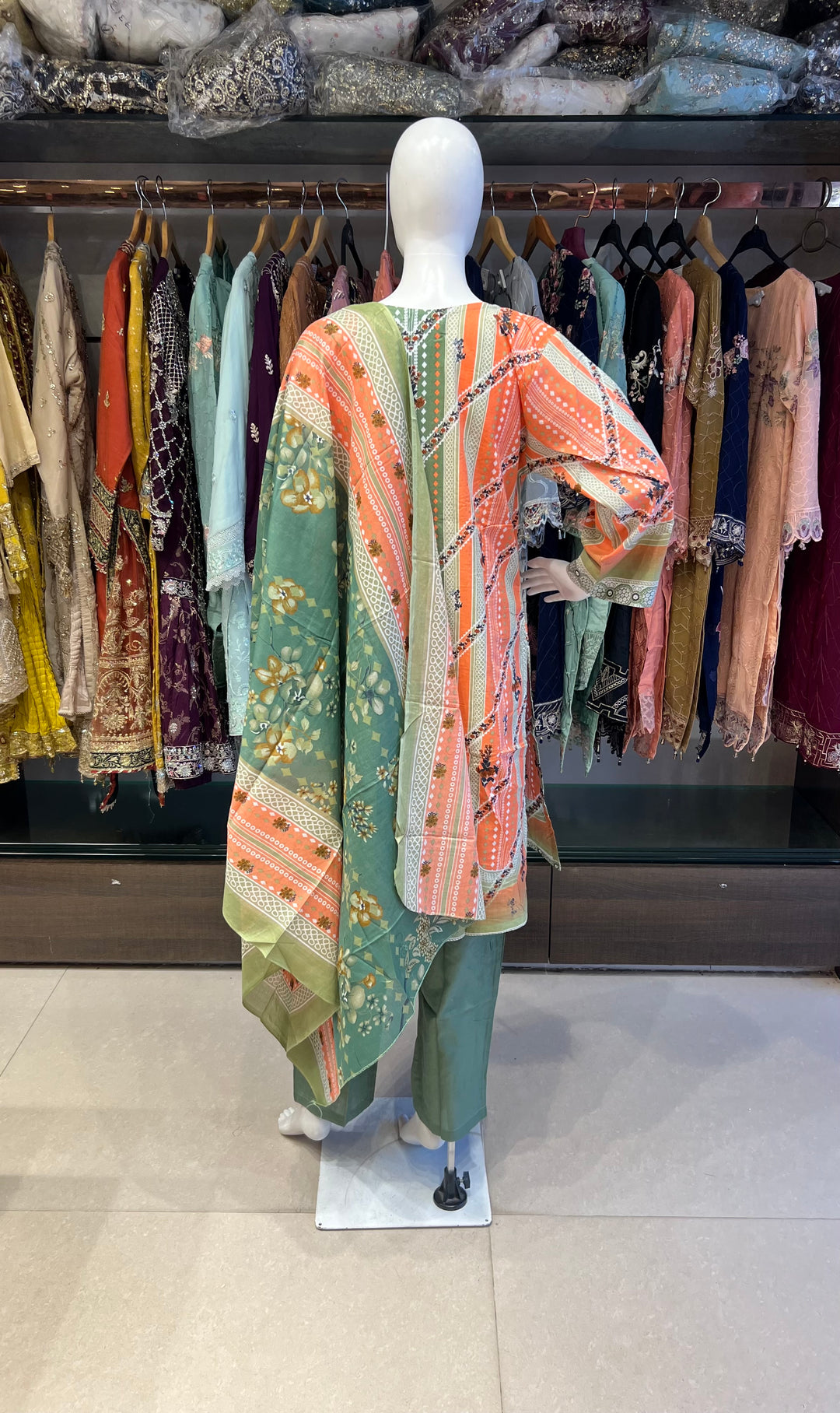 PAKISTANI LAWN COTTON SUITS FOR RAMZAN EID 3XL-MOD16
