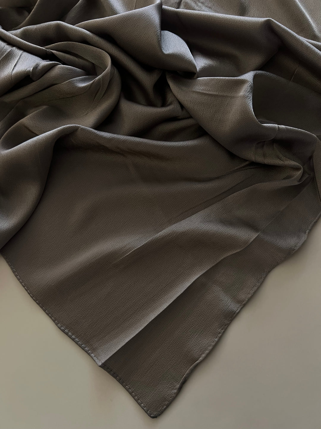 KASHKHA SATIN PLANE HIJABS (1.75M*0.5M) - BTZ13