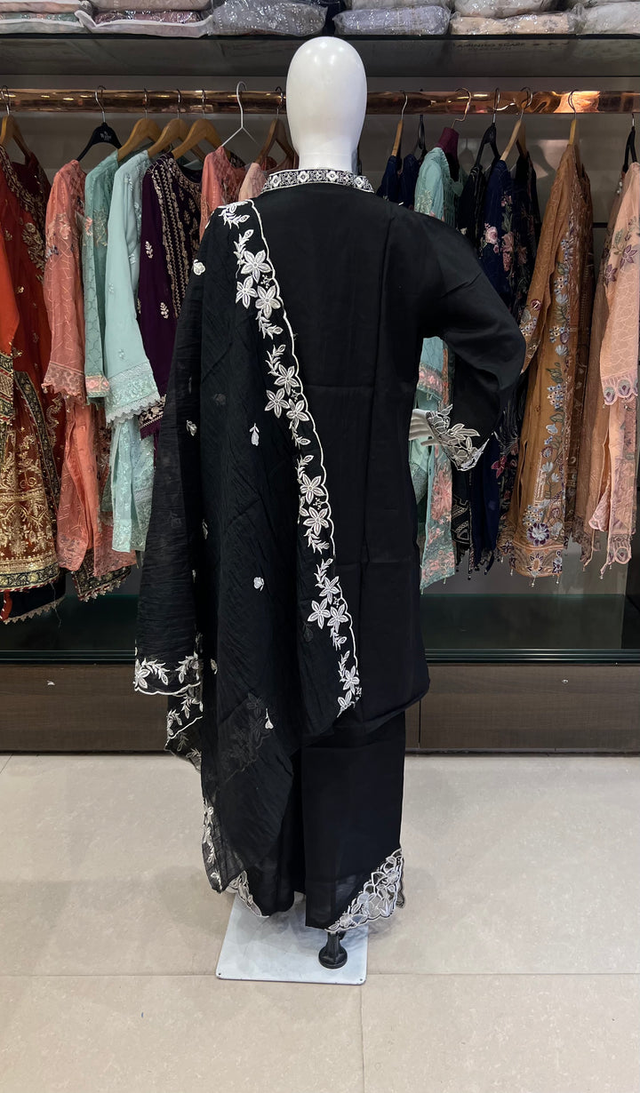 NIDA BLACK DESIGNER THREAD WORK SUIT - MIX19