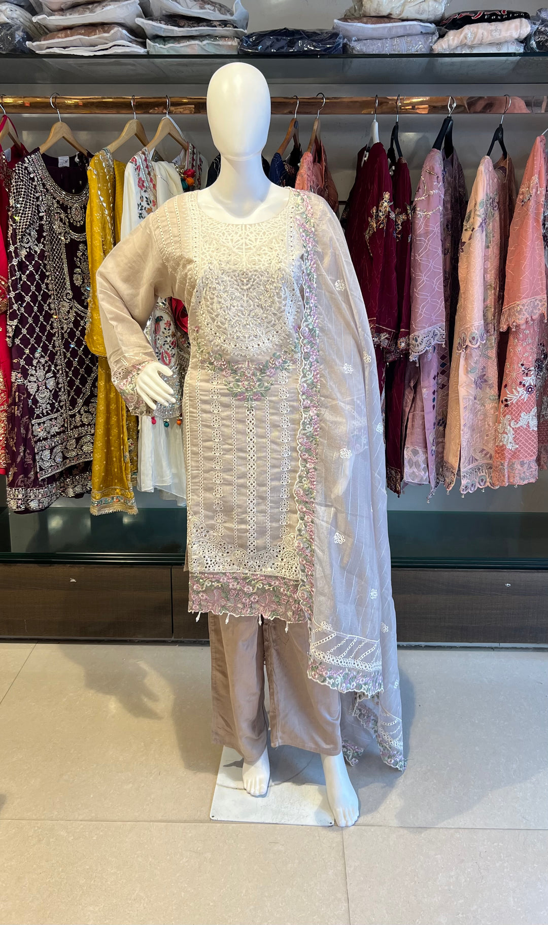 SAFA GRACE 3-PIECE DESIGNER SUIT - AAF04