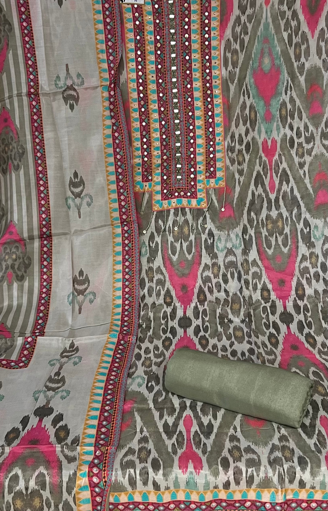 DESIGNER UNSTITCHED DRESS MATERIAL - BRT18