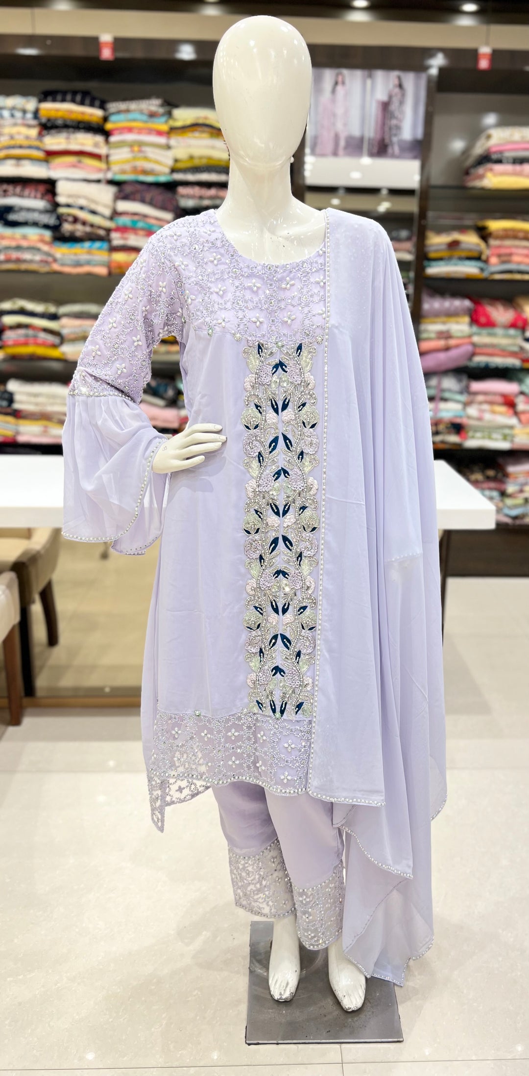 leena emb designer set-km01