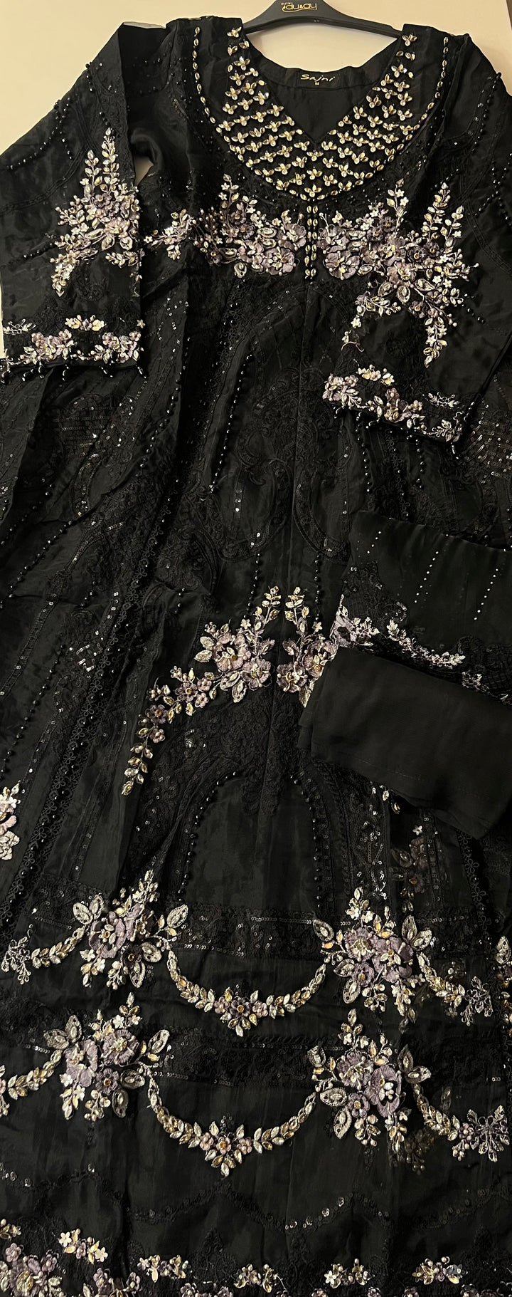 PAKISTANI HANDWORK DESIGNER SUIT - TMF01