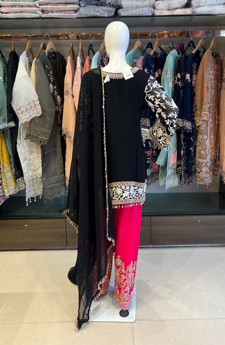 ZAHRA BLOOM LUXURY EMBROIDERED 3-PIECE PAKISTANI PARTY WEAR SUIT - NIK03