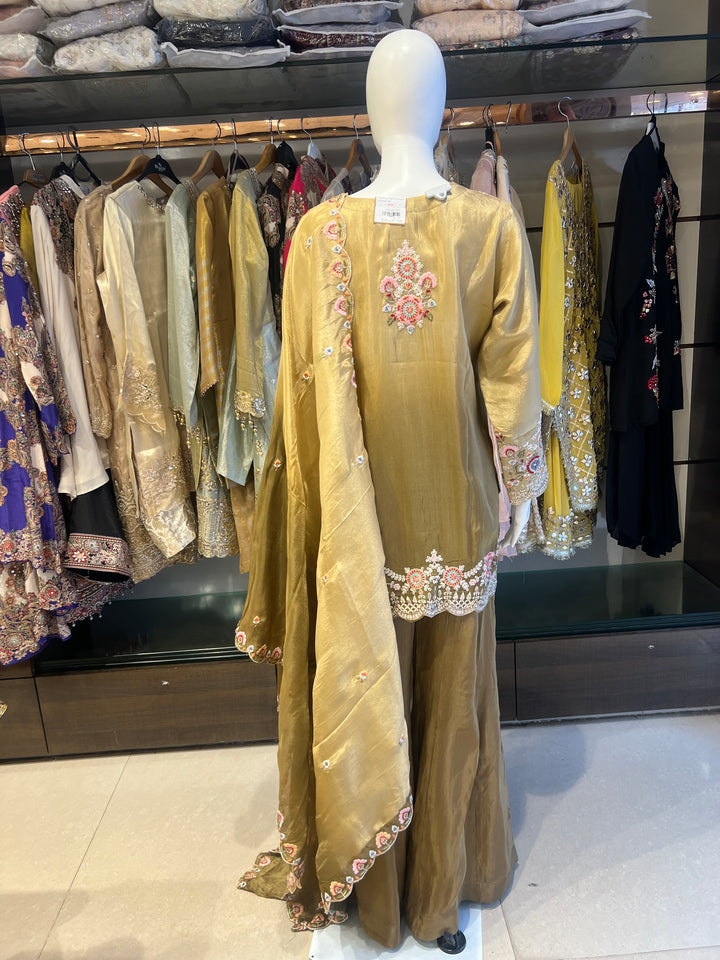 NEW DESIGNER CO-ORD SET - RBE02