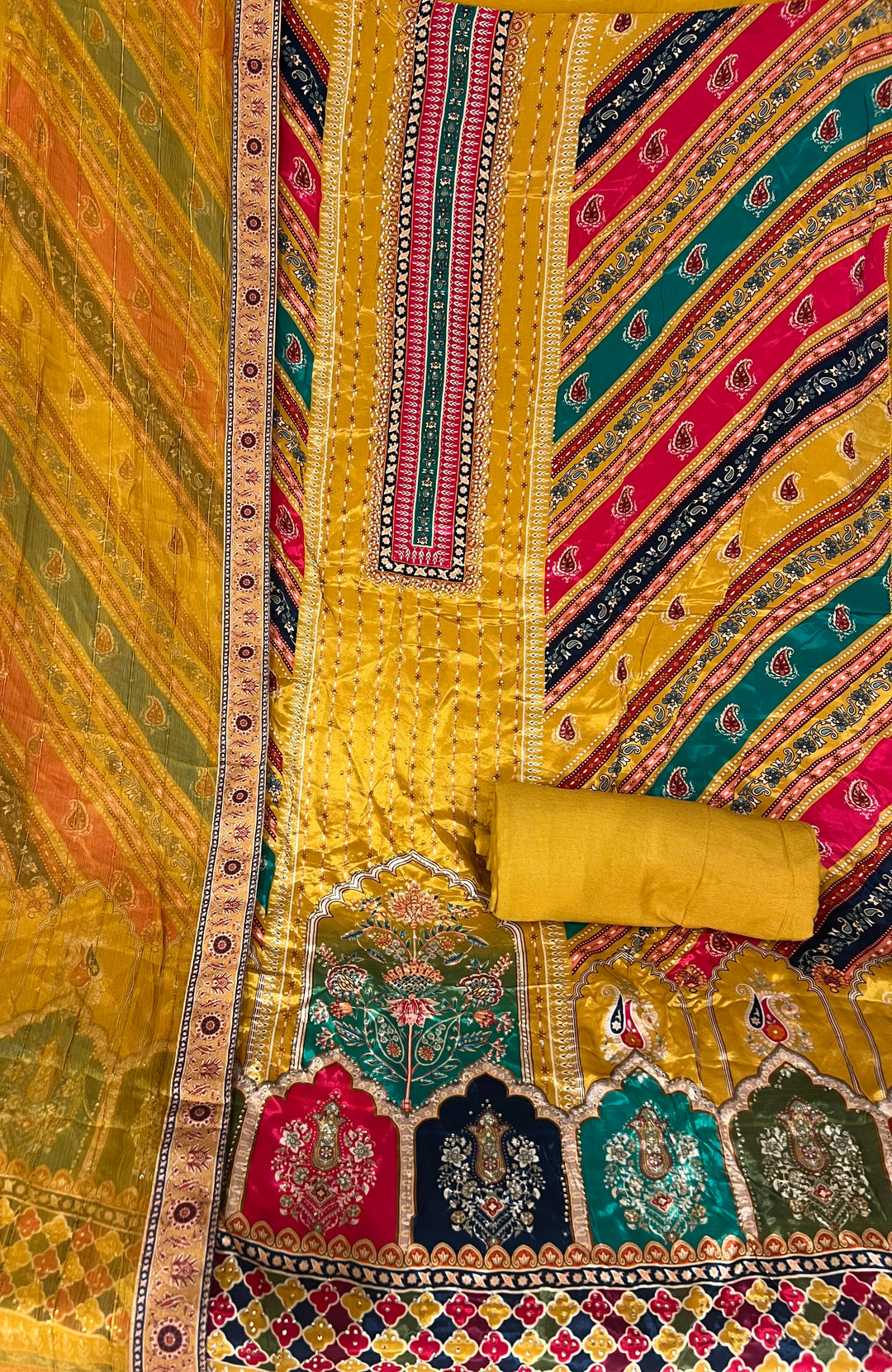 UN STITCHED MATERIAL(RAJWADI SILK FABRIC) -BTH212/1