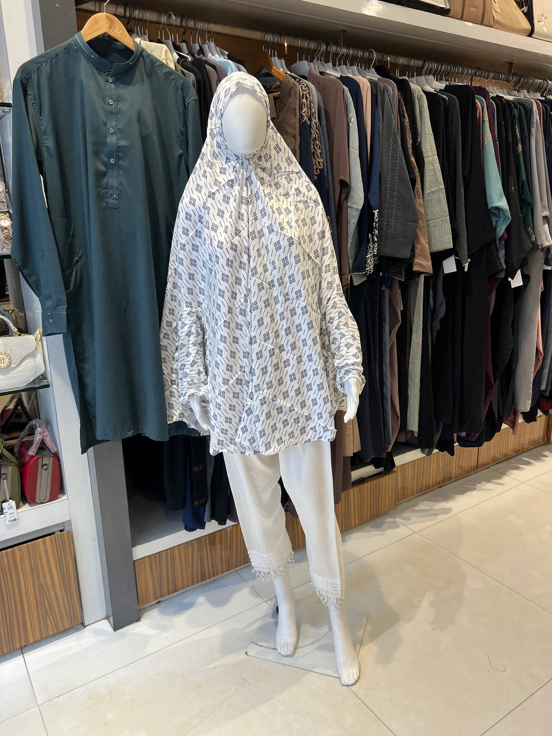 RAYON PRINTED LONG NAMAZ JILBAB HIJABS (WITH SLEEVES) - BTJ05